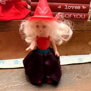 McDonald's Madame Alexander Wizard of Oz WICKED WITCH OF EAST 2007 Happy Meal